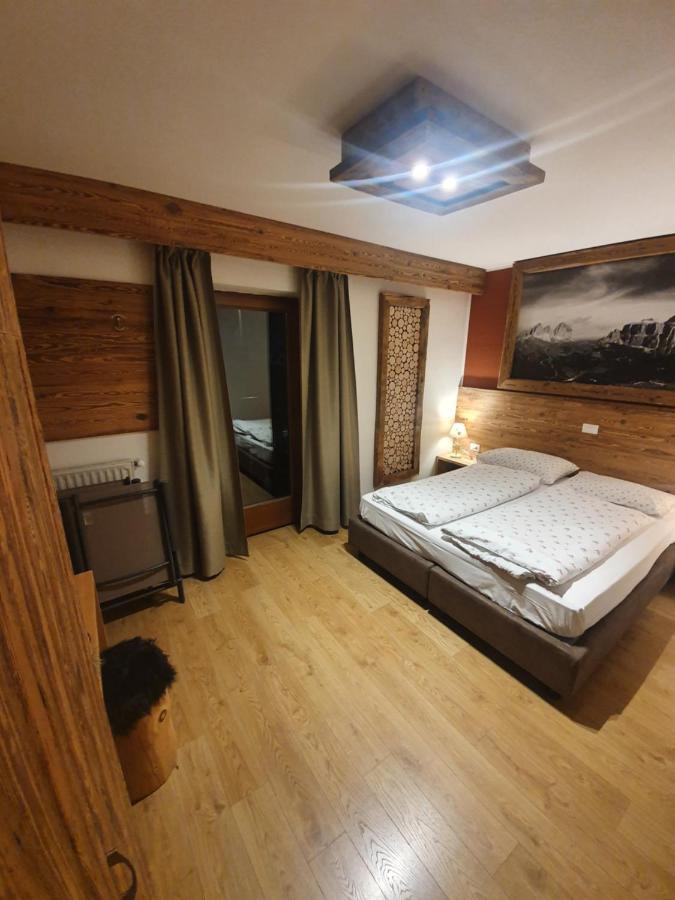 Garni Eden Bed And Breakfast Soraga Exterior photo