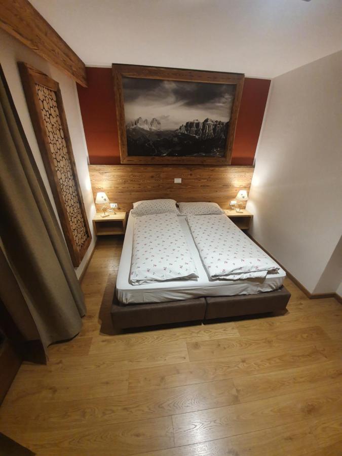 Garni Eden Bed And Breakfast Soraga Exterior photo