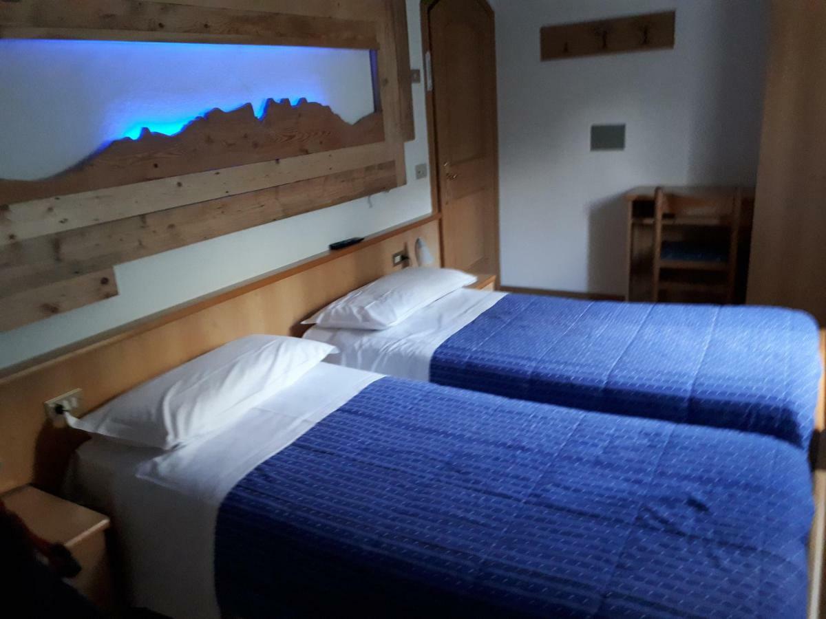 Garni Eden Bed And Breakfast Soraga Exterior photo